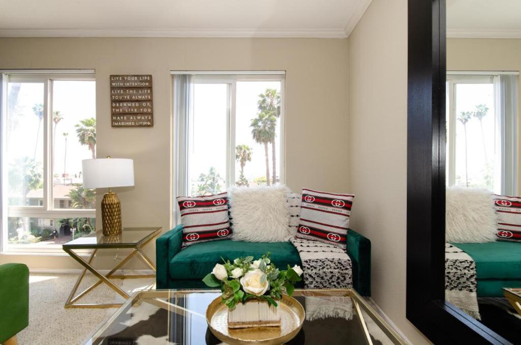 Gucci Mickey And Maxico Lofts Free Parking And Wifi Apartamento Los Ángeles Exterior foto