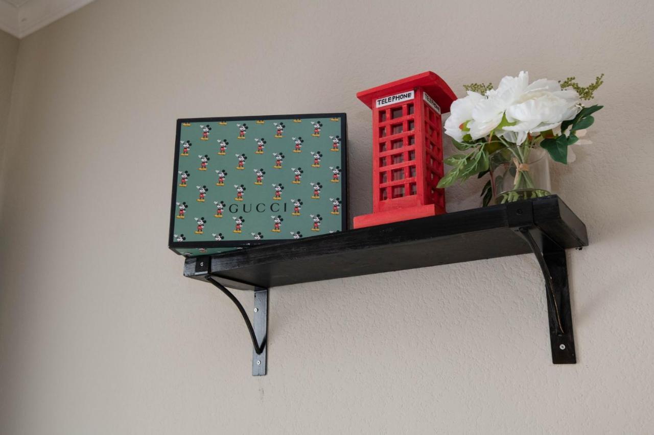 Gucci Mickey And Maxico Lofts Free Parking And Wifi Apartamento Los Ángeles Exterior foto