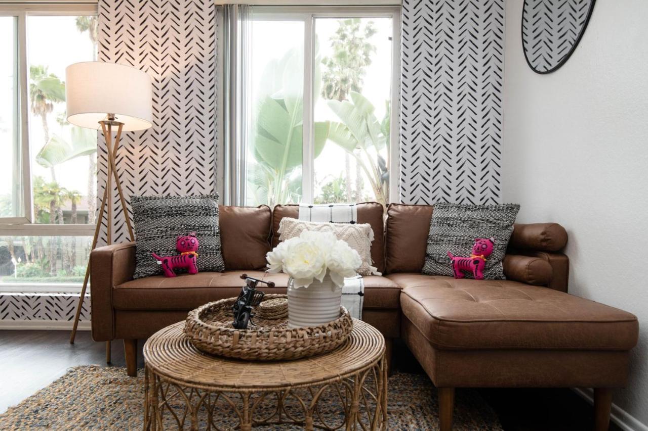 Gucci Mickey And Maxico Lofts Free Parking And Wifi Apartamento Los Ángeles Exterior foto